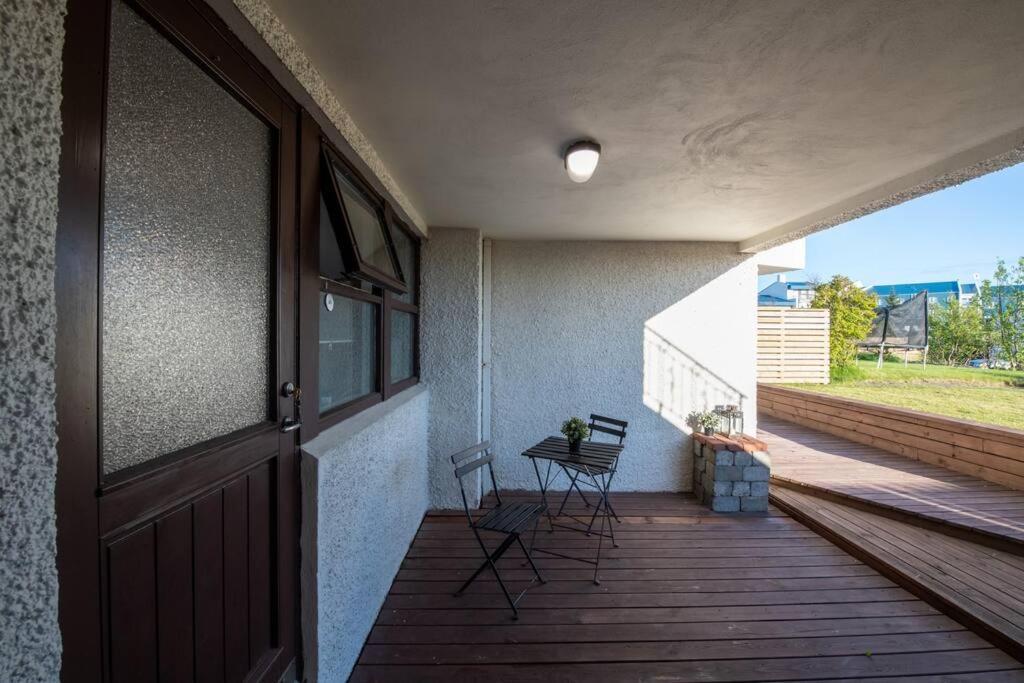 Lovely One Bedroom Apartment In Hafnarfjörður Bagian luar foto